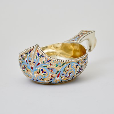 Lot 725 - Russian Silver-Gilt and Cloisonné Enamel Kovsh