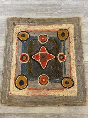 Lot 1095 - Abstract Geometric Hooked Rug