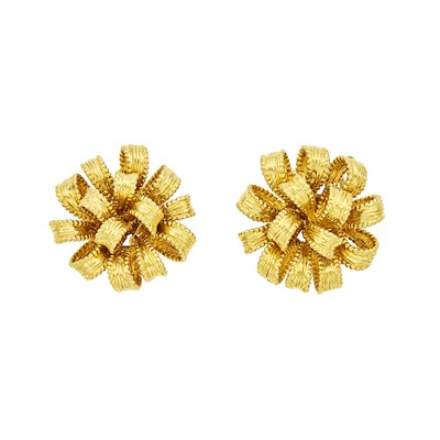 Lot 1205 - Dan Frere Pair of Gold 'Ribbon' Earclips