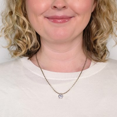 Lot 72 - White Gold and Round Diamond Pendant with Chain Necklace