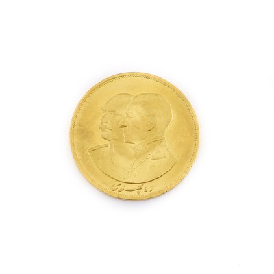 Lot 1164 - Iran 10 Pahlavi Gold SH 2535 (1976) Fr. 110 KM 1210