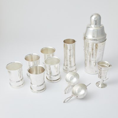 Lot 240 - Novelty Silver Plated "Dial-a-Drink" Cocktail Shaker, Five Musical Beakers and Bar Accessories
