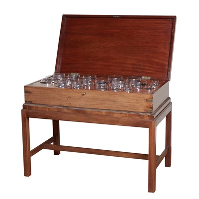 Lot 137 - Victorian Brass-Mounted Mahogany Glass Harp