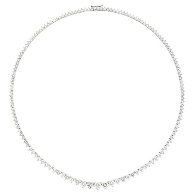 Lot 29 - White Gold and Diamond Necklace