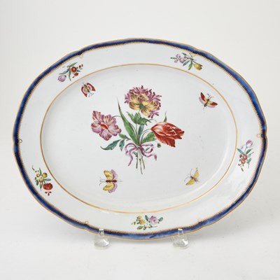 Lot 151 - Chelsea Style Porcelain Oval Platter