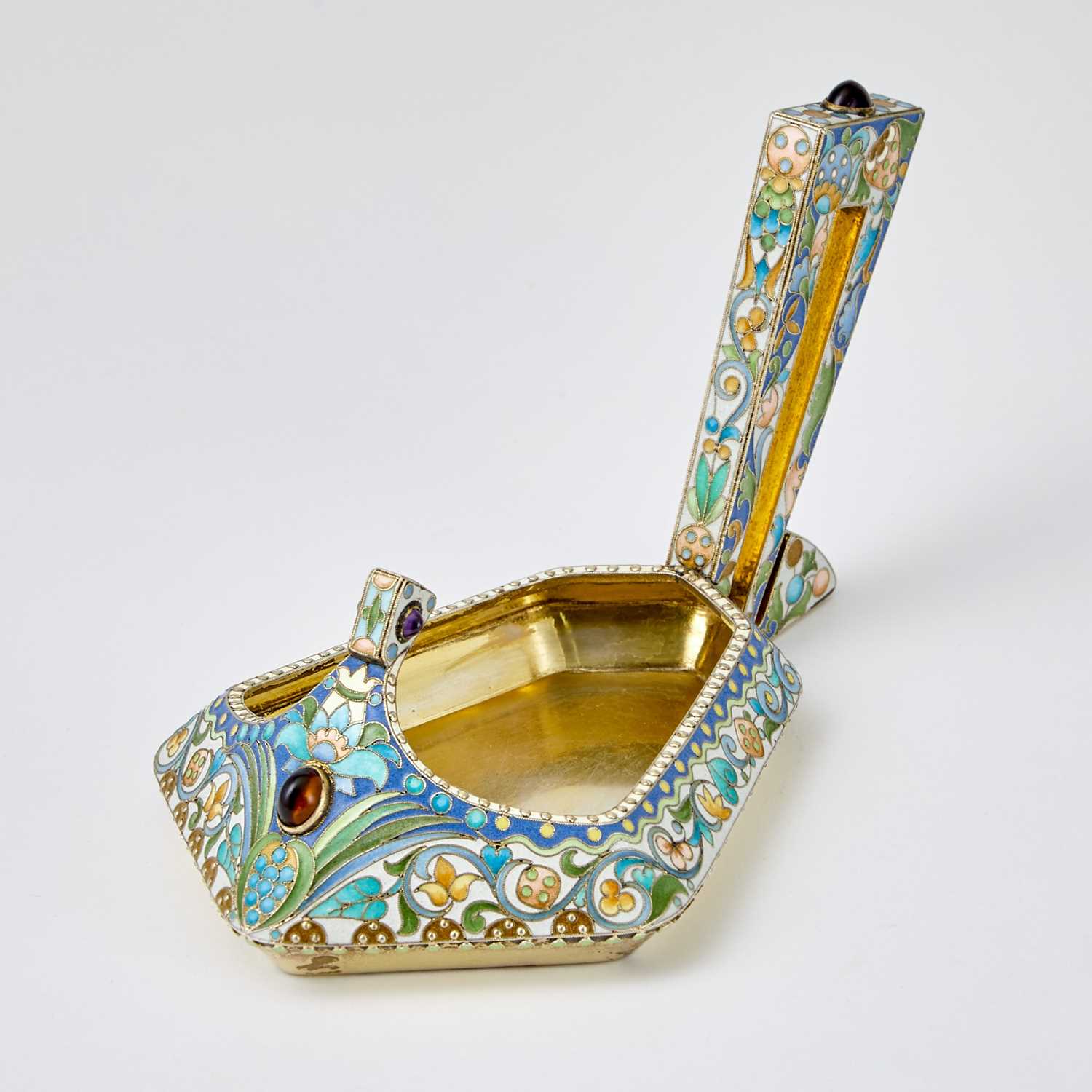 Lot 699 - Russian Silver-Gilt and Cloisonné Enamel Kovsh