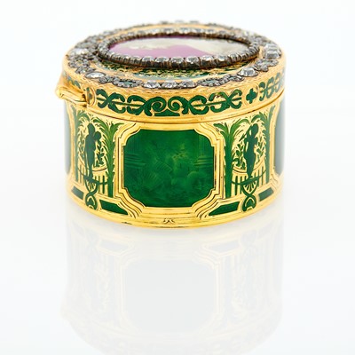 Lot 658 - Important Continental Jeweled and Enameled Gold Portrait Snuff Box