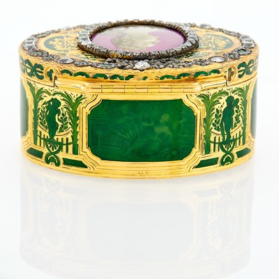 Lot 658 - Important Continental Jeweled and Enameled Gold Portrait Snuff Box