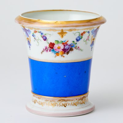 Lot 677 - Russian Porcelain Cache Pot