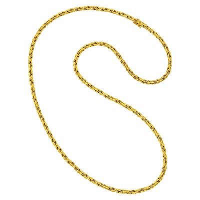 Lot 1129 - Tiffany & Co. Gold Chain Necklace