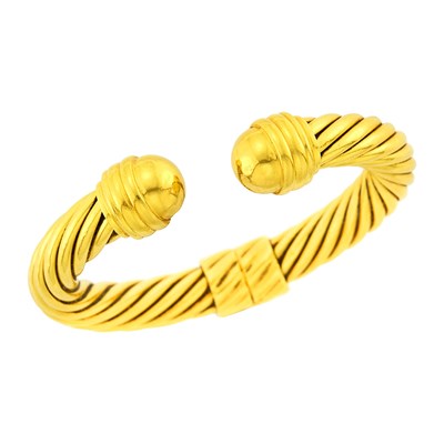 Lot 1002 - David Yurman Fluted Gold Bangle Bracelet