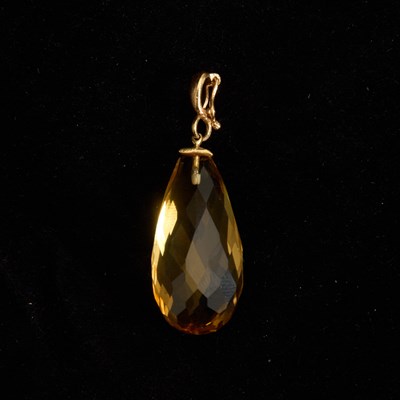 Lot 380 - Gold and Citrine Briolette Pendant
