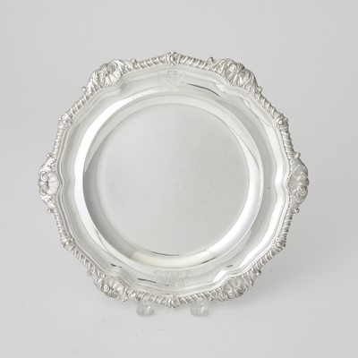 Lot 144 - George III Sterling Silver Dinner Plate from the Duke of Hamilton Russian Ambassadorial Service
