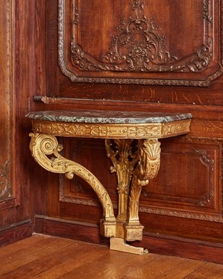 Lot 300 - Régence Carved and Giltwood Console