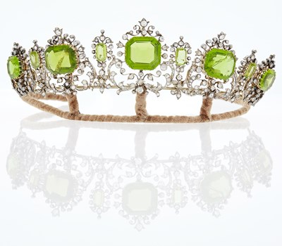 Lot 162 - Belle Epoque Silver, Gold, Peridot and Diamond Necklace/Tiara Combination