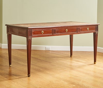 Lot 264 - Louis XVI Acajou Bureau Plat