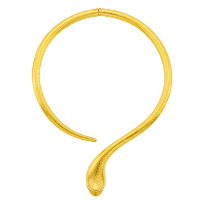 Lot 147 - Ilias Lalaounis Hammered Gold 'Swan' Necklace