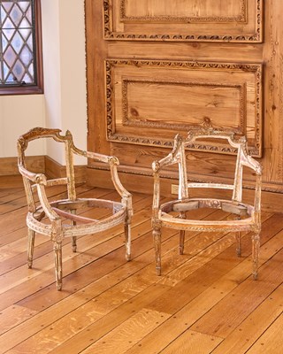 Lot 251 - Pair of Louis XVI Carved, Painted and Parcel Gilt Bergère Frames