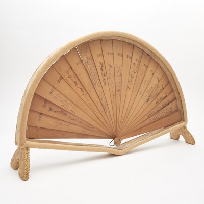 Lot 582 - A superb collection of autographs on a fan including Puccini, Grieg, Caruso, Strauss and others