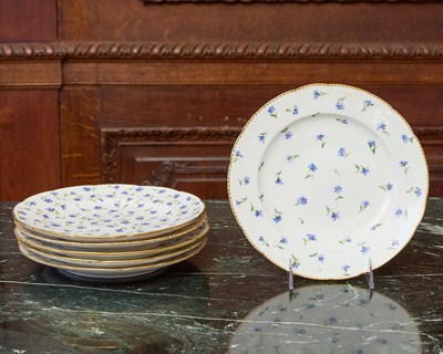 Lot 492 - SIX SEVRES PORCELAIN PLATES (ASSIETTE UNIE)