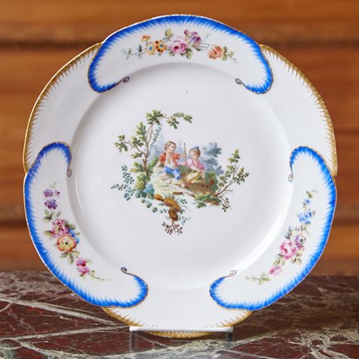 Lot 478 - SEVRES PORCELAIN PLATE (ASSIETTE A FEUILLES DE CHOUX)