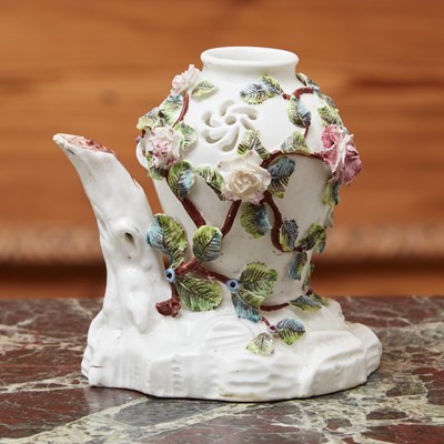 Lot 445 - VINCENNES PORCELAIN POT-POURRI VASE
