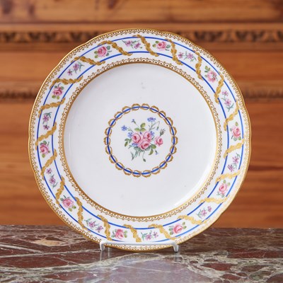 Lot 535 - SEVRES PORCELAIN PLATE (ASSIETTE UNIE)