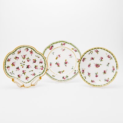 Lot 486 - SIX SEVRES PORCELAIN ROSE AND GARLAND (ROSE ET FEUILLAGES) TABLE WARES