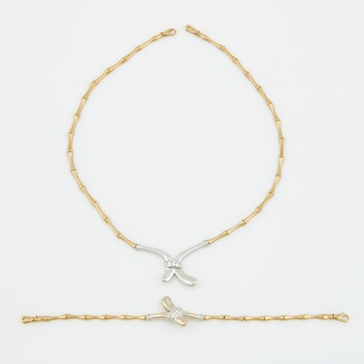 Lot 58 - Gold and Stone Necklace and Flexible Bracelet, 14K 19 dwt. all