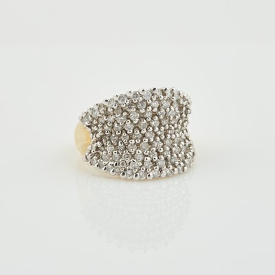 Lot 67 - Diamond Ring, 94 diamonds about 1.75 cts., 14K 6 dwt.