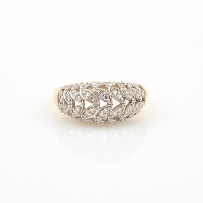 Lot 166 - Diamond Ring, 14K 3 dwt., stones missing