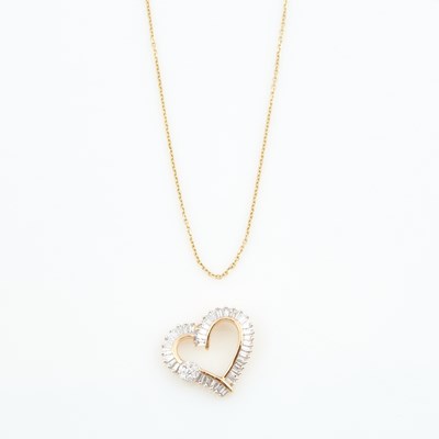 Lot 202 - Diamond Pendant, 39 diamonds about 0.50 ct. and Gold Neck Chain, 14K 3 dwt.