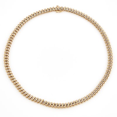 Lot 238 - Diamond Necklace, 224 diamonds about 5.00 cts., 14K 21 dwt.
