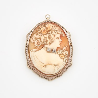 Lot 253 - Diamond Cameo Pin, 14K