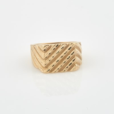 Lot 264 - Gold Ring, 14K 6 dwt.