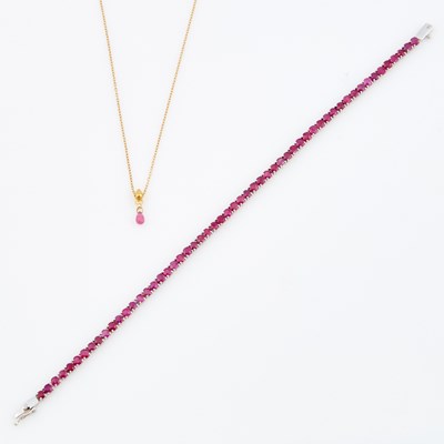 Lot 461 - Gold and Stone Necklace and Flexible Bracelet, 14K 4 dwt. all