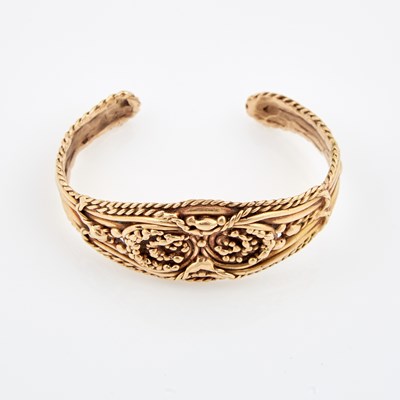 Lot 465 - Gold Rigid Bracelet, 14K 16 dwt.
