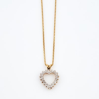 Lot 561 - Diamond Pendant and Gold Neck Chain, 14K 2 dwt. and 10K 1 dwt. all, stones damaged