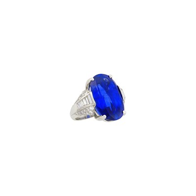 Lot 235 - Bulgari Platinum, Sapphire and Diamond Ring