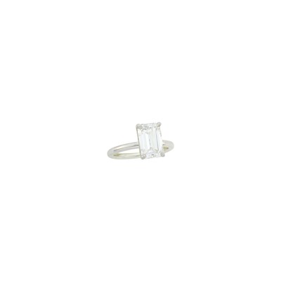 Lot 130 - Silver and Diamond Ring