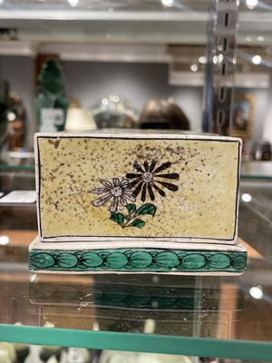 Lot 173 - A Rare Chinese Famille Verte Biscuit Porcelain Cased Inkstone