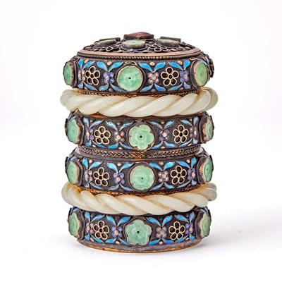 Lot 81 - A Chinese Jade and Enamel Bangle Box