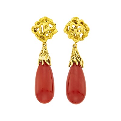 Lot 178 - Pair of Gold and Oxblood Coral Pendant-Earclips