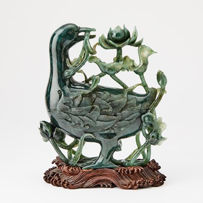 Lot 78 - A Chinese Spinach Jade 'Duck and Lotus‘ Box and Cover