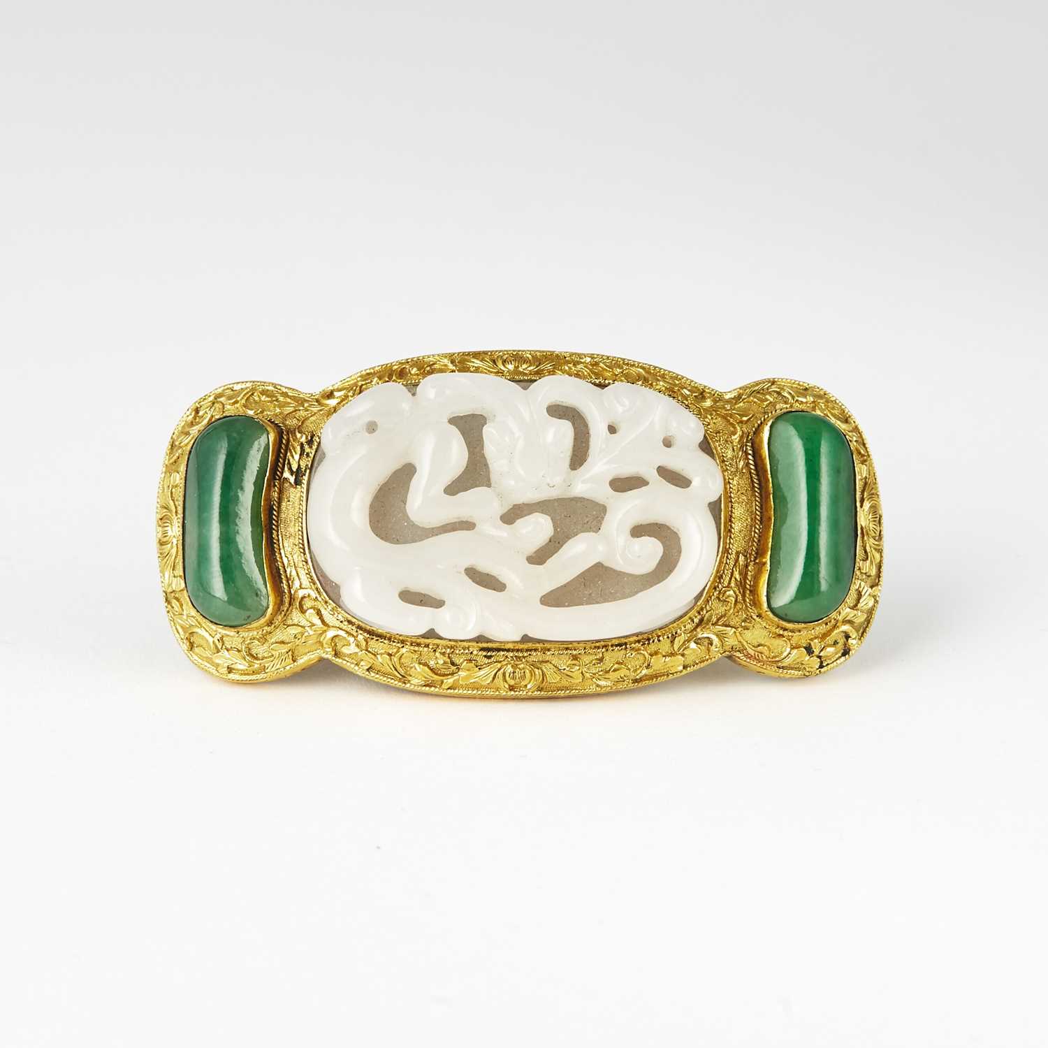 Lot 83 - A Chinese Peking Glass and Jade Brooch