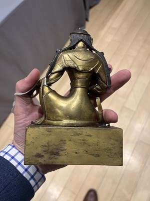 Lot 318 - A Matched Pair of Sino-Tibetan Gilt Bronze Figures of Guanyin