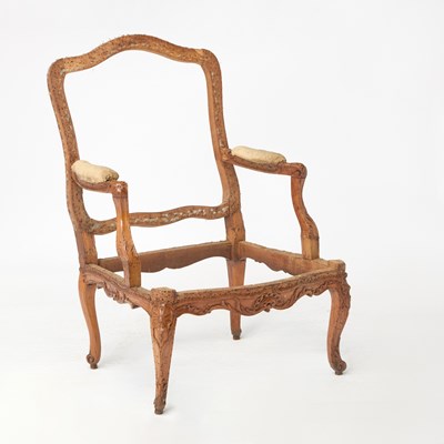 Lot 397 - Louis XV Walnut Fauteuil a la Reine Frame