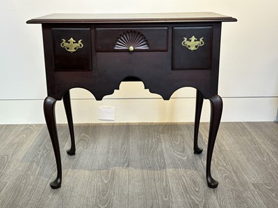 Lot 1052 - Queen Anne Cherry Dressing Table