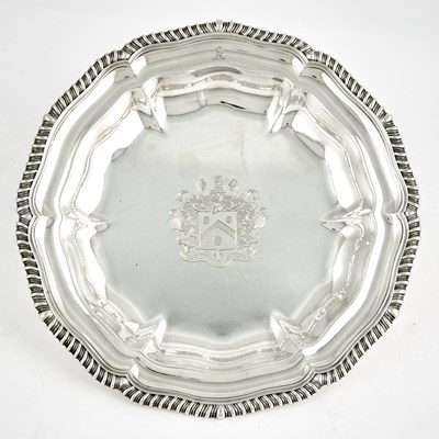 Lot 527 - Horse Racing Interest: George III Sterling Silver Dish