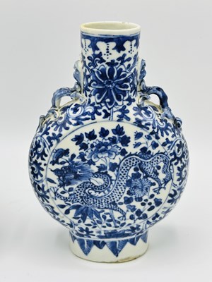 Lot 1090 - Pair of Blue and White Chinese Porcelain Moon Flasks